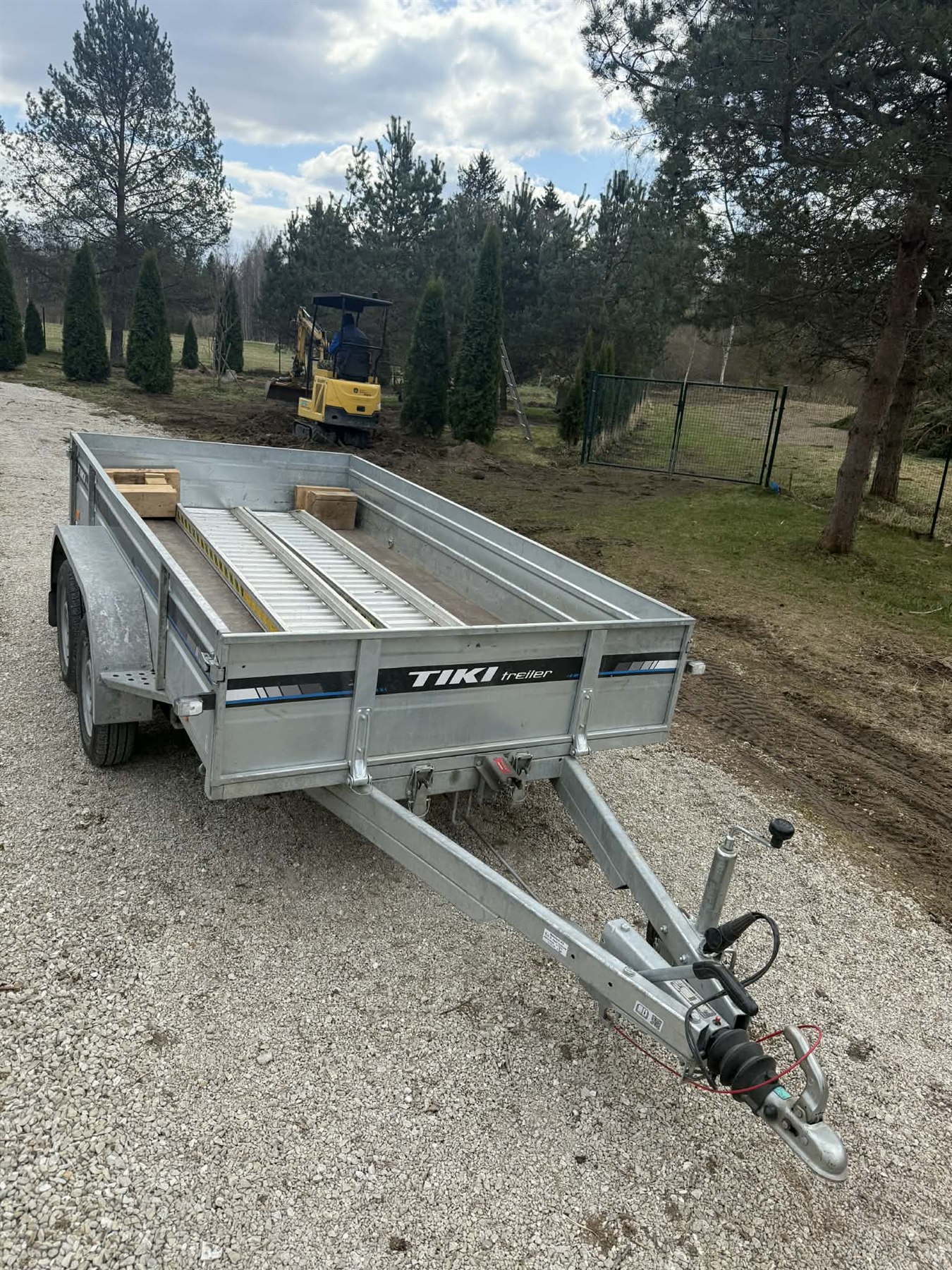 Renditav haagis minikopa ja lisatarvikute transportimiseks